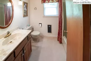 189 Old Nc 181, Newland, NC 28657 - Photo 19