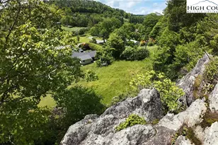 189 Old Nc 181, Newland, NC 28657 - Photo 33