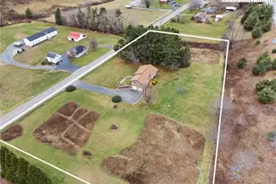 7143 Old US 421 S, Deep Gap, NC 28618 - Photo 5