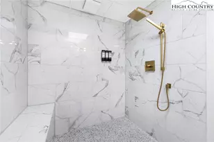 556/558 Thorncliff Dr, Seven Devils, NC 28604 - Photo 23