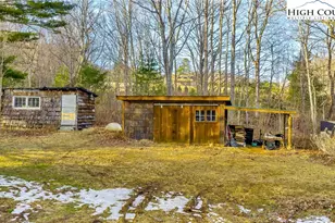 1653 Black Bear Inn Rd, West Jefferson, NC 28694 - Photo 7