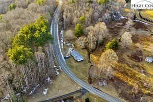 1653 Black Bear Inn Rd, West Jefferson, NC 28694 - Photo 29