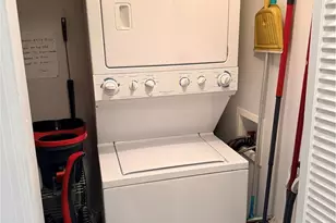 303 Sugar Top Dr, Sugar Mountain, NC 28604 - Photo 19