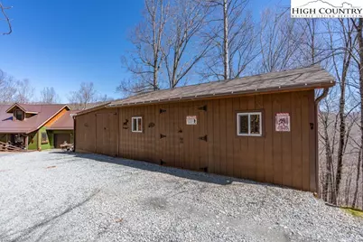 242 Wallace Crossing, Todd, NC 28684 - Photo 5