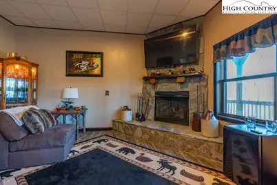 242 Wallace Crossing, Todd, NC 28684 - Photo 31