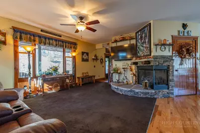 242 Wallace Crossing, Todd, NC 28684 - Photo 7