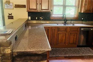242 Wallace Crossing, Todd, NC 28684 - Photo 9