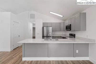 114 Woodpecker Road, Purlear, NC 28665 - Photo 11