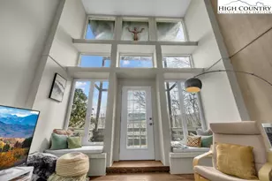 378 Skyleaf Dr, Sugar Mountain, NC 28604 - Photo 9