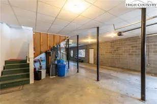 449 Meadow Ridge Dr, Jefferson, NC 28640 - Photo 35