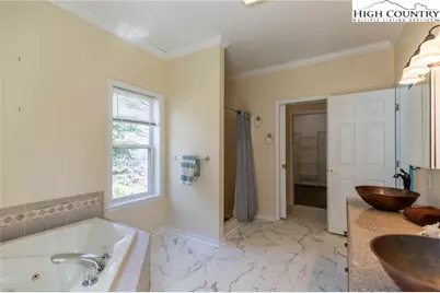 449 Meadow Ridge Drive, Jefferson, NC 28640 - Photo 15