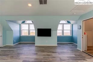 449 Meadow Ridge Dr, Jefferson, NC 28640 - Photo 21