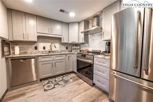 303 Sugar Top Dr, Sugar Mountain, NC 28604 - Photo 7