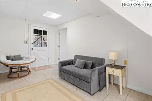 905 Charter Hills Rd, Beech Mountain, NC 28604 - Photo 27