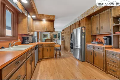 2718 Arden Drive, Lenoir, NC 28645 - Photo 15