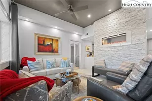 303 Sugar Top Dr, Sugar Mountain, NC 28604 - Photo 7