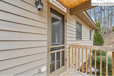 560 Falcon Ridge Drive, West Jefferson, NC 28694 - Photo 9