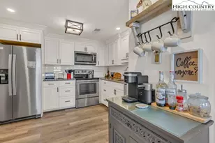 303 Sugar Top Dr, Sugar Mountain, NC 28604 - Photo 1