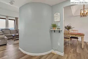 303 Sugar Top Dr, Sugar Mountain, NC 28604 - Photo 15