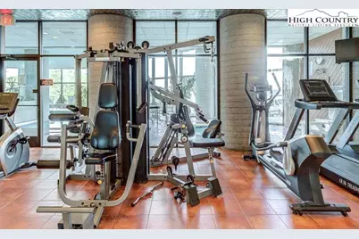 303 Sugar Top Drive #2401, Sugar Mountain, NC 28604 - Photo 31