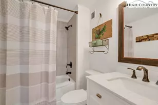 303 Sugar Top Dr, Sugar Mountain, NC 28604 - Photo 17