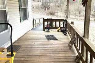 223 Poplar Ln, Lansing, NC 28643 - Photo 3