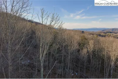 Es-72 Twisted Oak Path, Beech Mountain, NC 28604 - Photo 15