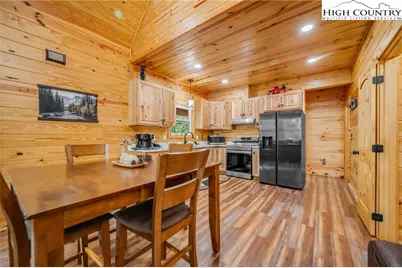 2533 Buck Mountain Road, Purlear, NC 28665 - Photo 15