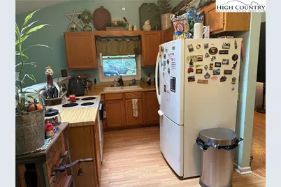 61 River Loop, Newland, NC 28657 - Photo 13