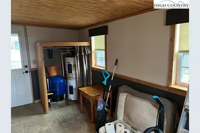160 Disney Lane, Newland, NC 28657 - Photo 25