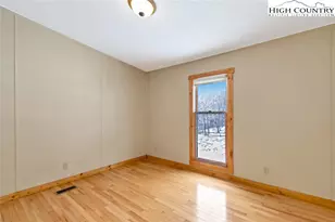 160 Disney Ln, Newland, NC 28657 - Photo 33