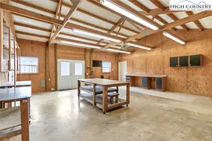 160 Disney Ln, Newland, NC 28657 - Photo 7