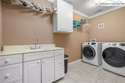 280 Isle Of Skye, Banner Elk, NC 28604 - Photo 39