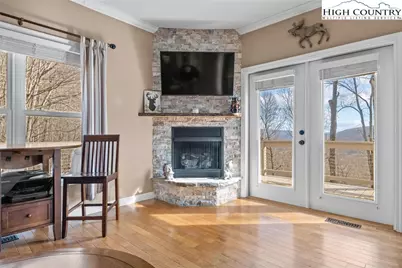 280 Isle Of Skye, Banner Elk, NC 28604 - Photo 5