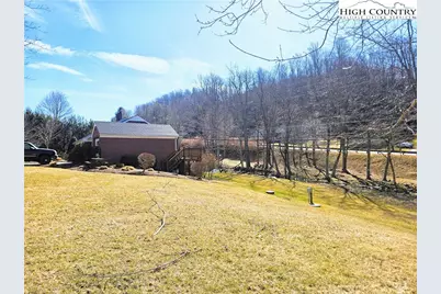 270 Wade E Vannoy Dr, Todd, NC 28684 - Photo 29