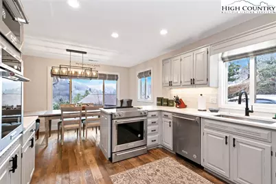 601 Mountain Glen Drive, Newland, NC 28657 - Photo 17