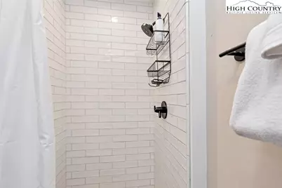 601 Mountain Glen Drive, Newland, NC 28657 - Photo 41