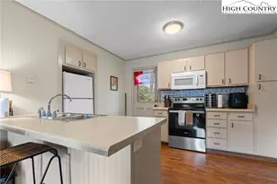 366 Dove Cir, Boone, NC 28607 - Photo 25