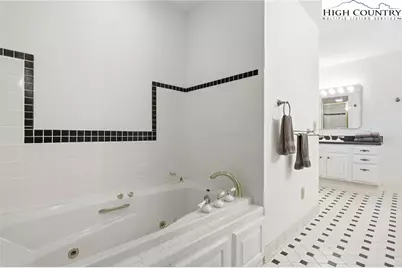 1644 Broadstone Road, Banner Elk, NC 28604 - Photo 21