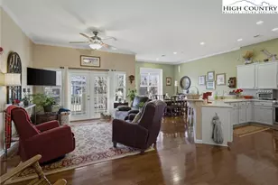 406 E Union St, Morganton, NC 28655 - Photo 9