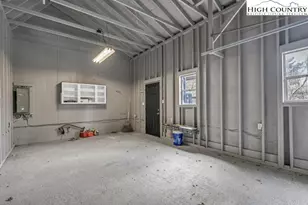 277 Woodland Ln, Blowing Rock, NC 28605 - Photo 33