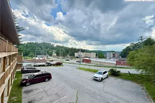 134 Mac St, Boone, NC 28607 - Photo 15