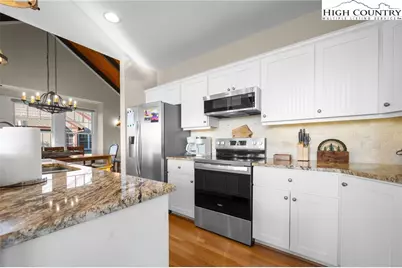 660 Ridge Haven Parkway #660, Banner Elk, NC 28604 - Photo 9