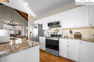 660 Ridge Haven Pkwy, Banner Elk, NC 28604 - Photo 9