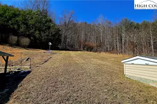 8043 N Old Nc Hwy 16, Millers Creek, NC 28651 - Photo 37