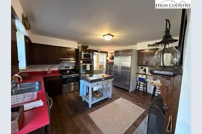 622 Old Bridle Creek Drive, Independence, VA 24348 - Photo 17