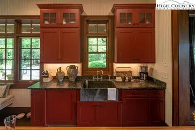 64 Hanging Rock Knoll Place, Banner Elk, NC 28604 - Photo 23