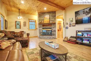 167 Rhododendron Dr, Beech Mountain, NC 28604 - Photo 27
