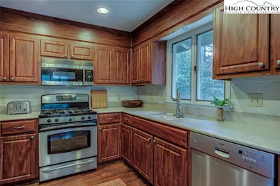 209 Birch, Boone, NC 28607 - Photo 17