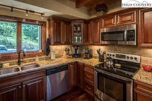 317 Little River Rd, Sugar Grove, NC 28679 - Photo 15